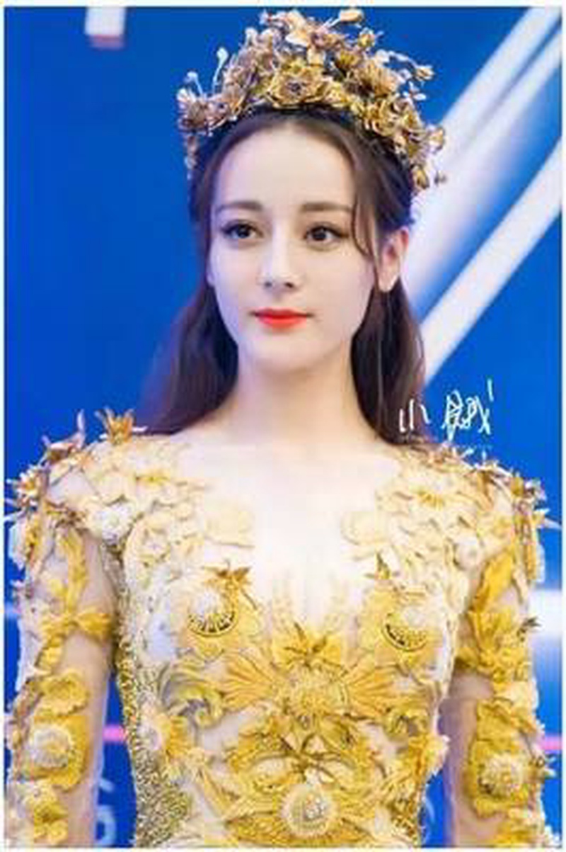迪丽热巴